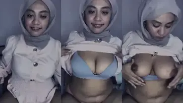 Model Seksi Pasrah Digarap Sutradara Di Ruang Casting poster